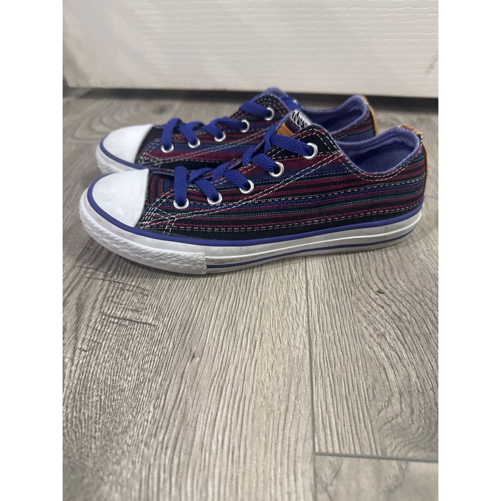 Converse Chuck Taylor All Star Junior Size 2 Multicolor Striped Low Top 648867F